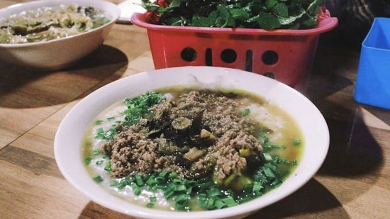 Au Tau porridge in Ha Giang